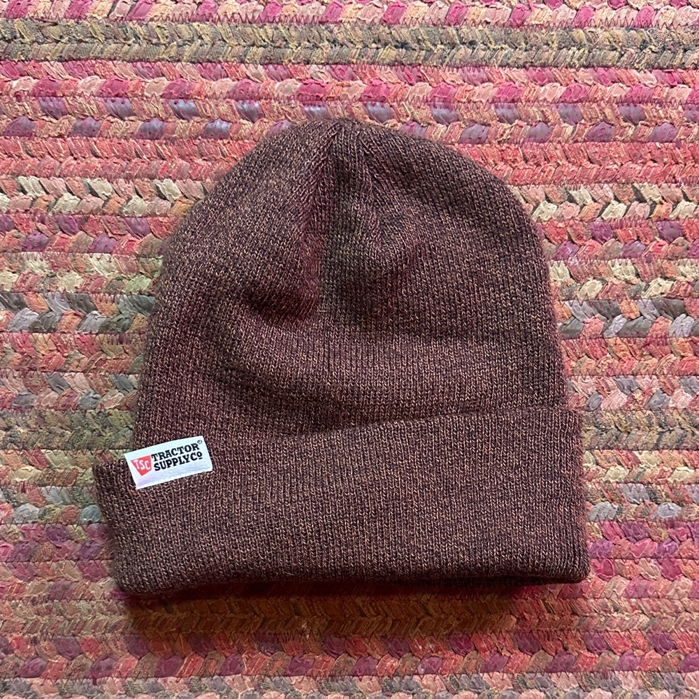 TRACTOR SUPPLY BROWN MARLED KNIT BEANIE